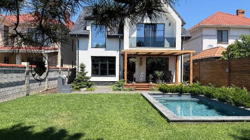 Продам Дом в Совиньоне у моря, 210 м², скандинавский стиль, бассейн.