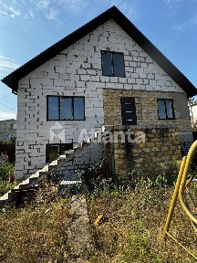 Двухэтажный дом Сухой лиман госакт 6 соток