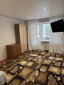 Здам подобово однокімнатну квартиру, на 1-му мікрорайоні