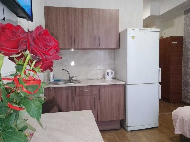 Квартира с балконом возле ТРЦ Никольский