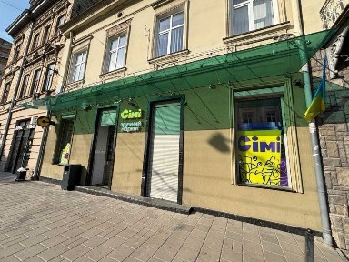 Оренда фасадного приміщення вул. Зелена 112м2
