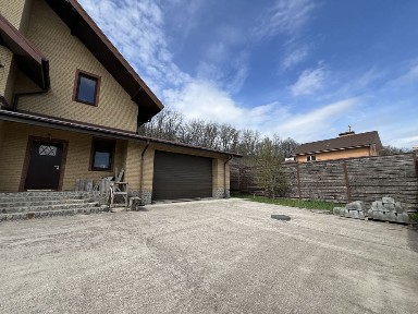 Продаж сучасного будинку 209 м² Велика Данилівка, поруч із рестораном «Дубровський» Циркуни