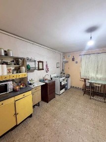 Часть дома на Лысой Горе