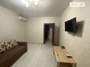 Продаж 1к квартири 50.6 кв. м на вул. Драгоманова 2 • ID 35020967