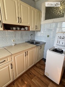 Продаж 1к квартири 46 кв. м на вул. Михайла Комарова • ID 35020945