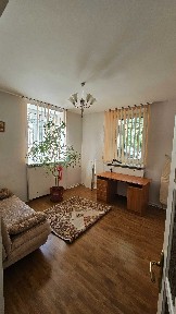 2ком. кв. - 50м, г. Черноморск, 1 этаж