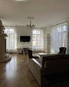 Продаж / Будинок / 495 м2 / Лісники / вул. Стежки, 3-А