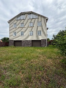 Будинок 914 квадратів на 15 сотках, ідеально під готель, хостел, пансіонат