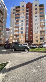 Продаж дворівневої квартири мікрорайн виставка поруч з озером
