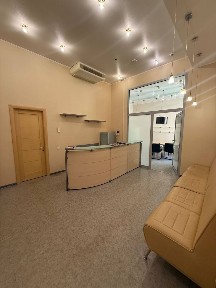 Продажа офисного помещения 168м2 в ЖК «Славия»