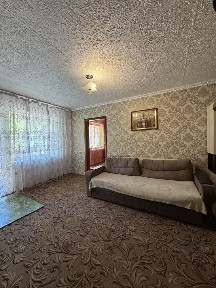 В продажу 3 к к на Космонавтів/ вул. Електронна, 1/9 поверхового
