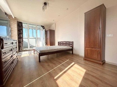 Продаж 1-кімнатної квартири 46.4 м², Юрія Шумського вул., 5