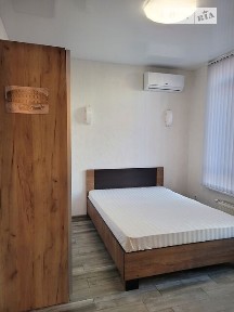 Теремківська вулиця, мікрорайон Теремки-1, район Голосіївський, Київ, метро Теремки, вул. Теремківська 4А 35021178