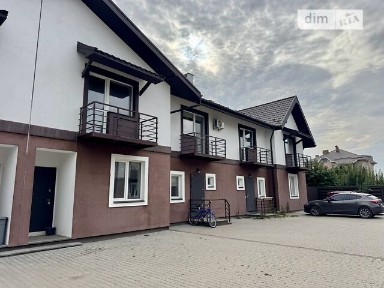Продаж 2 поверхового таунхауса з ділянкою на 1.5 сотки, 82 кв. м, 3 кімнати, на вул. Соборна • ID 35021599