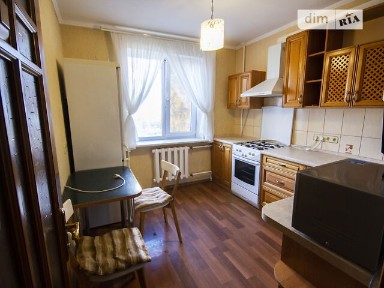 Довготривала оренда 2к квартири на вул. Якова Бреуса 61/3 • ID 35021360