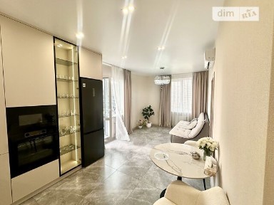 Продаж 1к квартири 43 кв. м на вул. Спортивна • ID 35021385