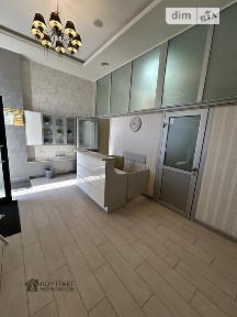Продаж комерційного приміщення на вул. Бакуніна 33, площа 113 кв. м • ID 35022077
