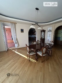Продаж 3к квартири 130 кв. м на вул. Данилівська 26 • ID 35022156