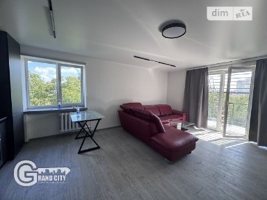 Продаж 3к квартири 63.7 кв. м на вул. Небесної Сотні 22 • ID 35021990