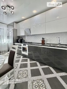 Продаж 1к квартири 50 кв. м на вул. Київська 29 • ID 35021904