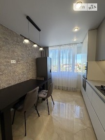Продаж 3к квартири 84 кв. м на вул. Пирогова 46 • ID 35021820