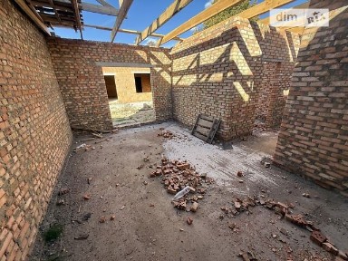 Продаж 1 поверхового таунхауса з ділянкою на 2.4 сотки, 70 кв. м, 2 кімнати, на вул. Кар'єрна • ID 35023088