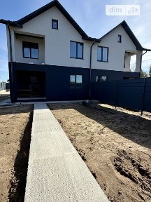 Продаж 2 поверхового дуплекса з ділянкою на 3.8 сотки, 110 кв. м, 4 кімнати, на вул. Садова • ID 35021799