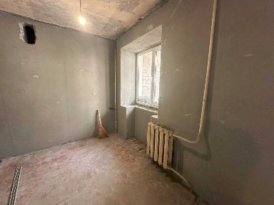 Продам 1 комнатную квартиру на Одесской