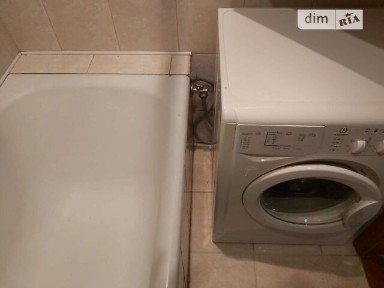вулиця Івана Світличного, мікрорайон Першотравневий Масив, район Солом'янський, Київ, метро Шулявська, вул. Івана Світличного 6 35022248
