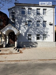 Продаж комерційного приміщення на вул. Росьова, площа 322 кв. м • ID 35020429