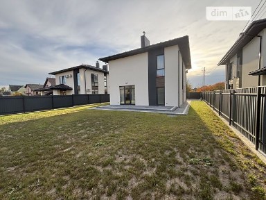 Продаж 2 поверхового будинку з ділянкою на 5.3 сотки, 165 кв. м, 4 кімнати, на вул. Березова • ID 35022464