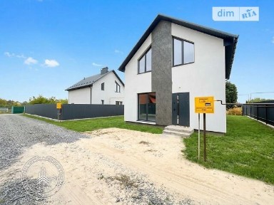Продаж 2 поверхового будинку з ділянкою на 2.5 сотки, 100 кв. м, 3 кімнати, на вул. Незалежна • ID 35022437