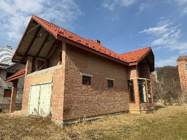 Продаж будинку у Винниках, біля Окружної, 2 поверхи, 153 000$
