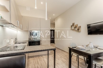Продаж квартири з ремонтом 56 м2, вул. Іоанна Павла II 11
