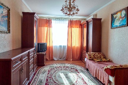1к. Оболонь, м. Мінська, вул. З. Гайдай 9а