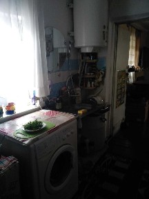 Продам в с. Усатове невеликий будинок на 5 сотках.