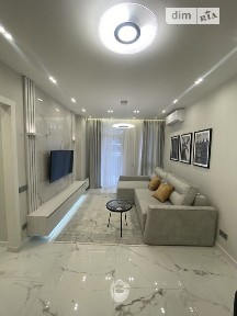 Довготривала оренда 1к квартири на вул. Салютна 18, кв. 169 • ID 35005189