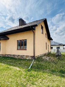 Продам будинок під чистовий ремонт ! =)