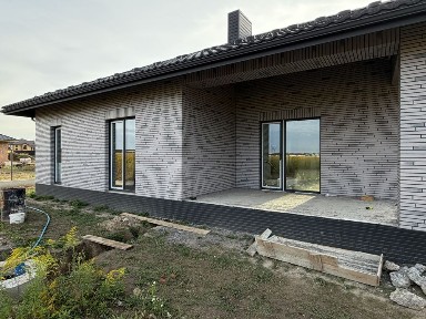 Продаж добротного цегляного будинку 107 м², 5 соток, Струмівка!
