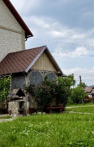 Будинок у Карпатах з банею та каміном 