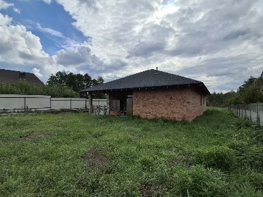 Продається житловий будинок із кімнатою укриття в с. Кременище. 199000 $