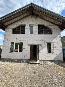 Продається будинок в селі Макіївка