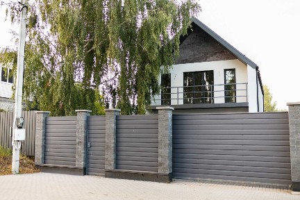 Продаж двоповерхового будинку Жуляни закрите містечко 185м2 Теремки