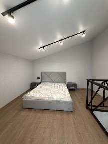 Продаж! Таунхаус з ремонтом та меблями 35м2 - 53000$