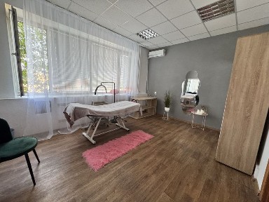 Центр Оренда офіс кабінет без меблів