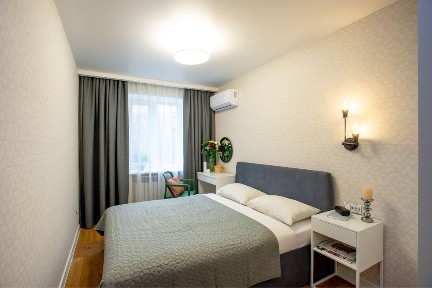 3-кімнатний люкс у самому центрі, парковка.