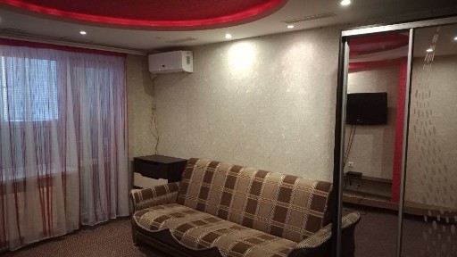 Продаж 1-кімнатної квартири 38 м², Донецьке шосе