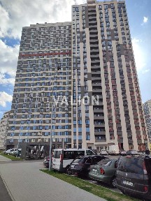 Продам 2-х квартиру 87 метров ЖК Варшавский + Выговского 40/12