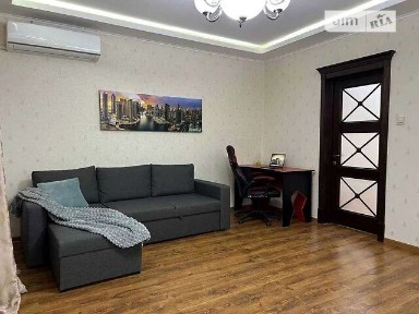 Довготривала оренда 2к квартири на наб. Дніпровська 19 • ID 35023180