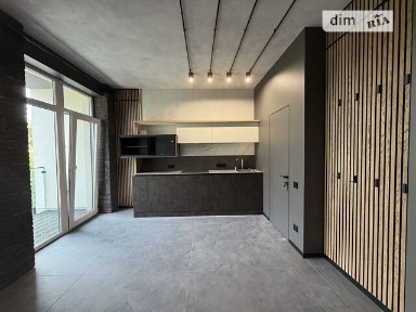 Продаж 1к квартири 35.2 кв. м на вул. Загорська 51 • ID 35023312